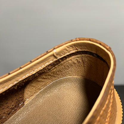 Breathable and comfortable casual soft leather shoes